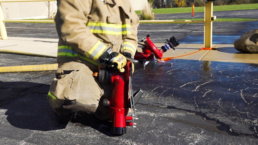 CrossFire® Portable Monitor crossfire.00 01 14 04.Still047